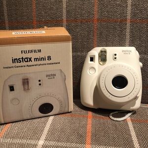 White Instax mini 8